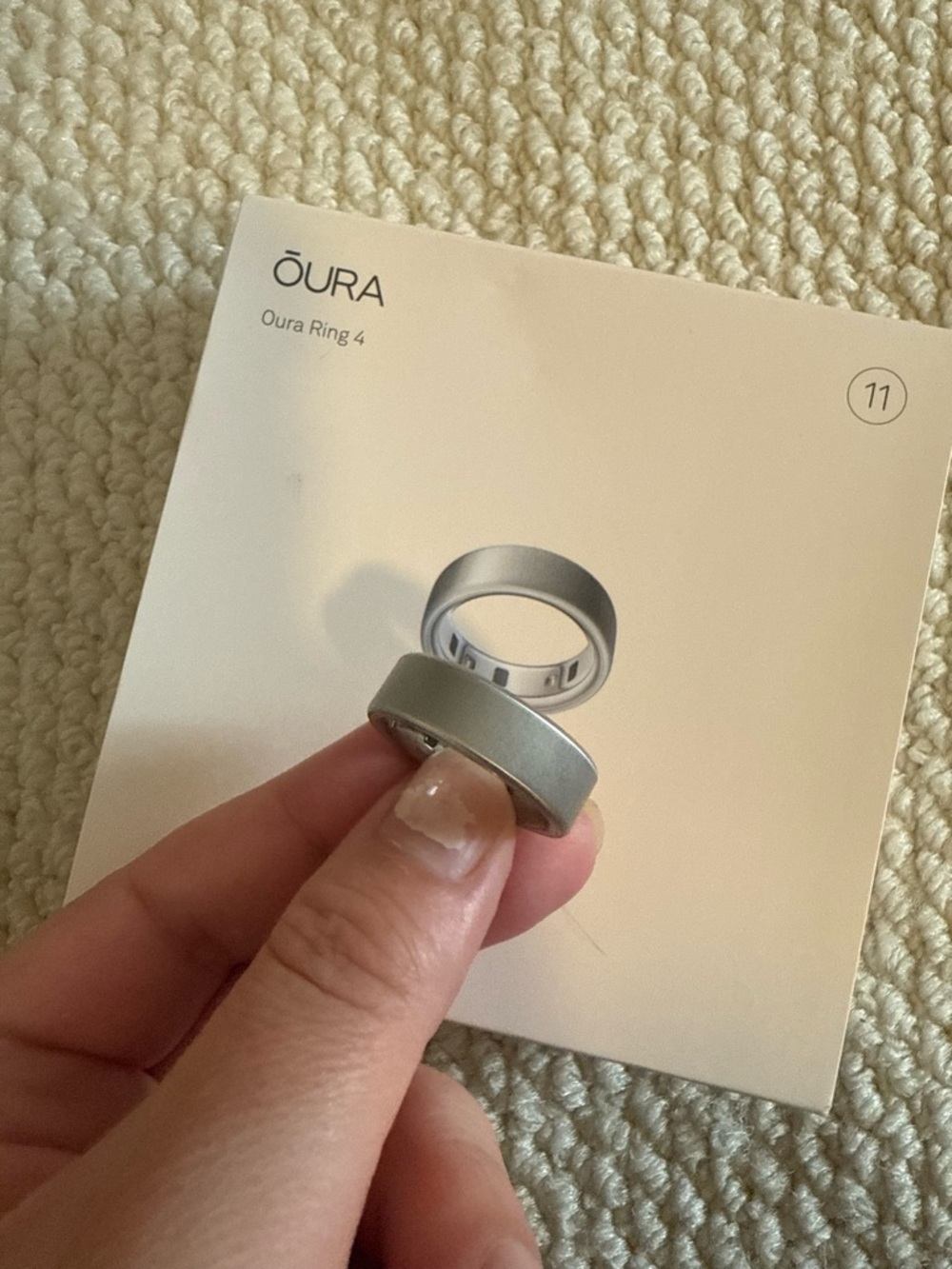 Oura Ring 4 Matte Silver Smart Ring